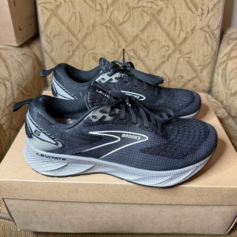 Brooks Levitate 6‎ Womens 9 Medium B Black Running Shoes Sneakers 1203831B039